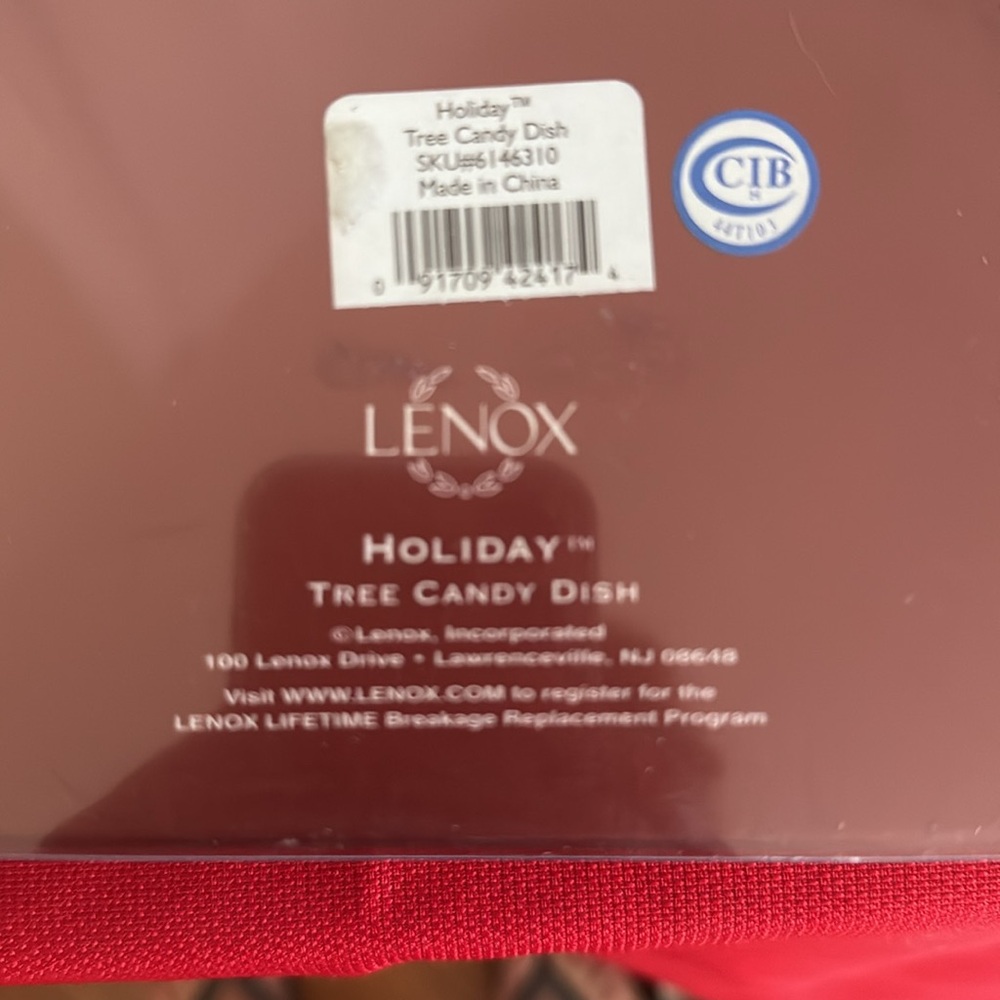 Lenox Green and Red Holiday Decor Tree Dish - Picture 2 of 3